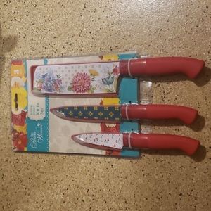 The Pioneer Woman 3 piece knife set-NEW